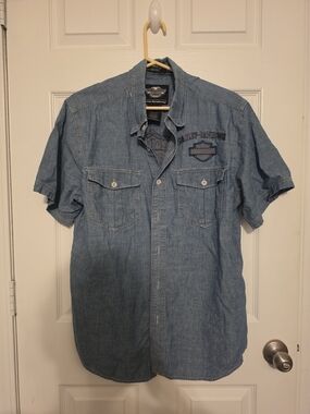 Harley-Davidson Chambray Light Blue Short-Sleeve Button-Up Shirt